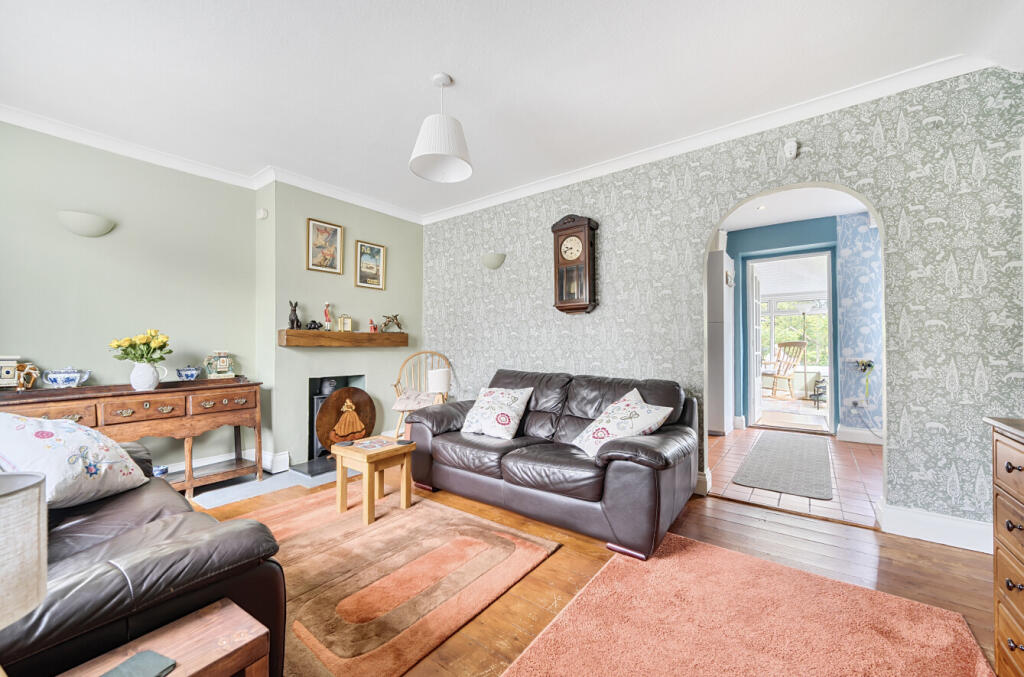 1329151-14-688744...