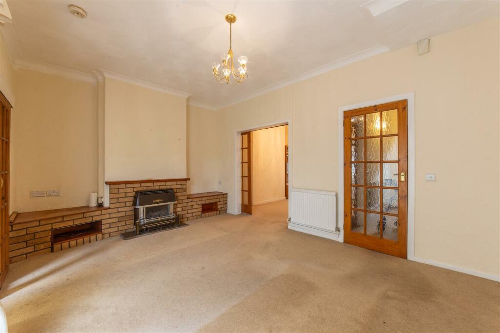 15 Balmoral Road-11.jpg