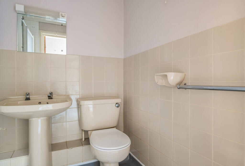 1305243-12-68401c...