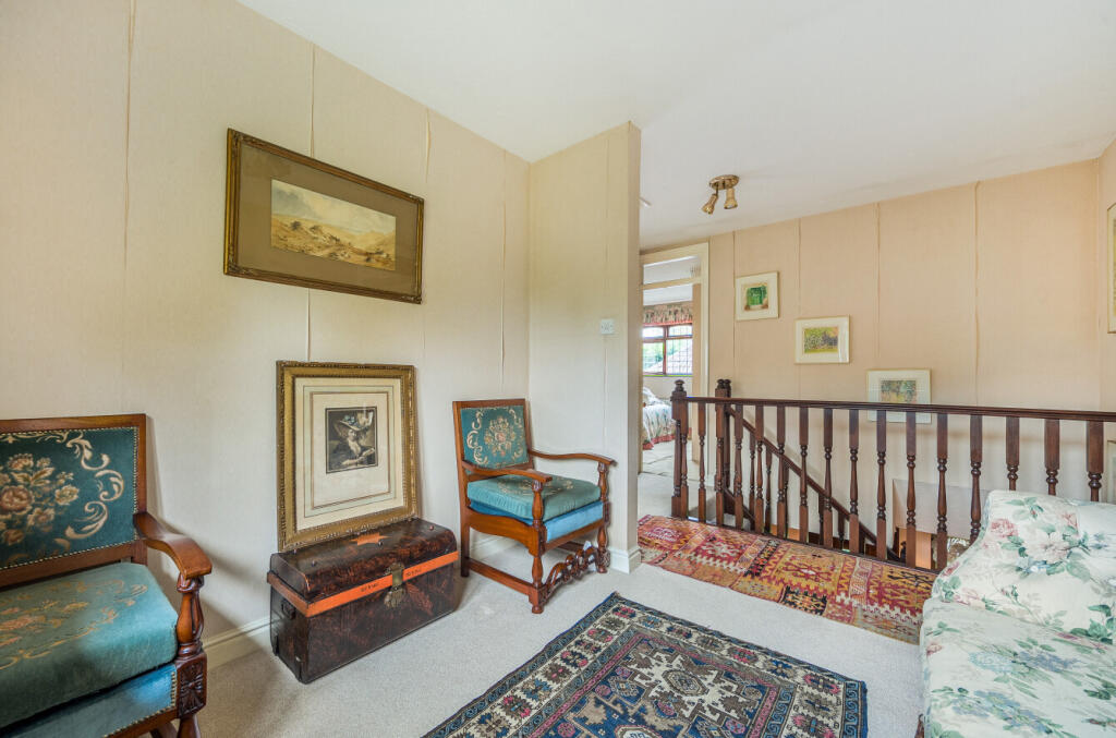 1369036-32-68f225...