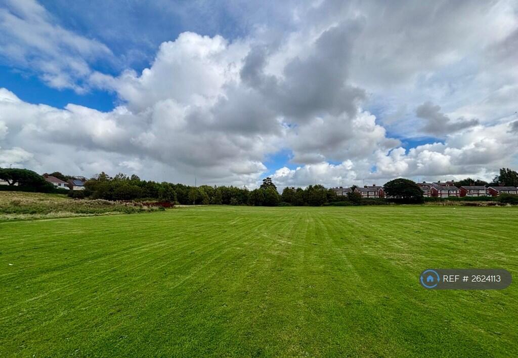 Kingscote Park 100 Yds Away