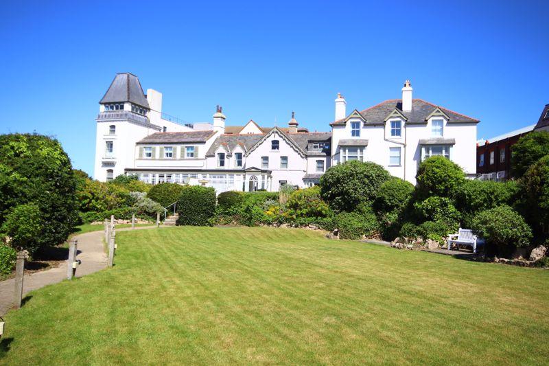Communal Garden 