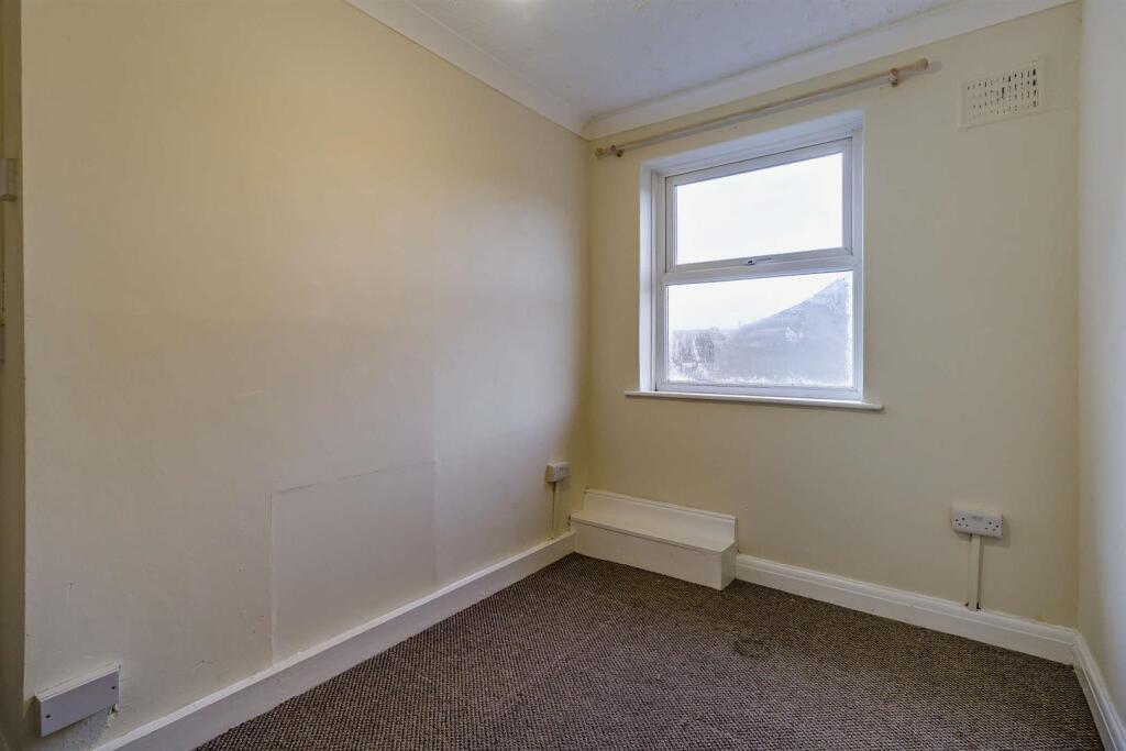 8672130-interior04-800.jpg