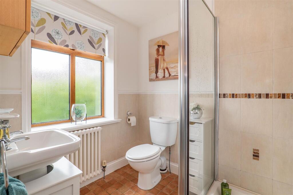 Master Bedroom Ensuite