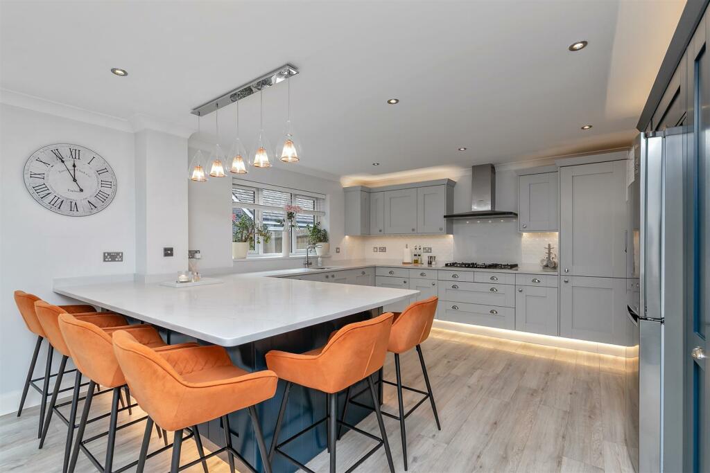 3ElderberryClose-33.jpg