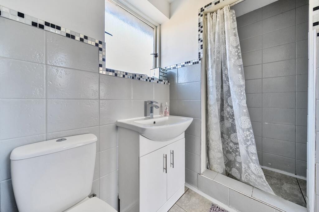 Bedroom One En-Suite