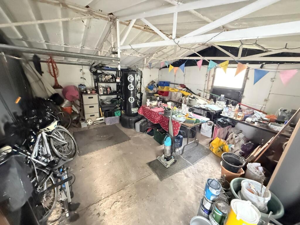 PHOTO-2025-08-27-09-09-48 37