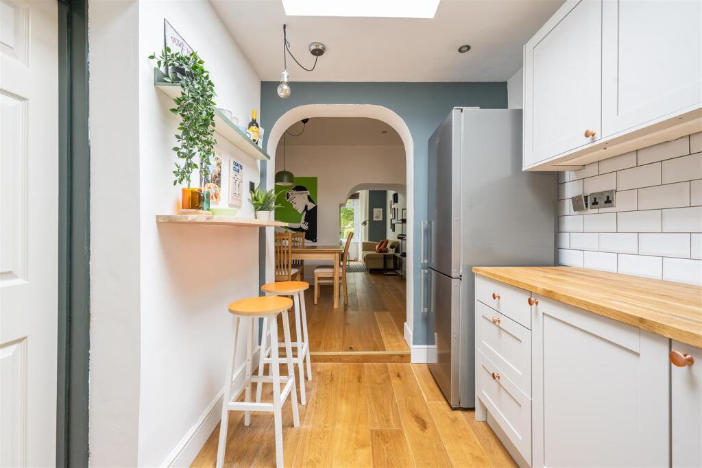 Trumpington Road, E7