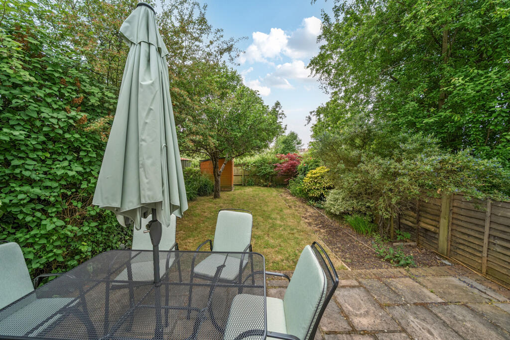 1297812-6-682ef59...