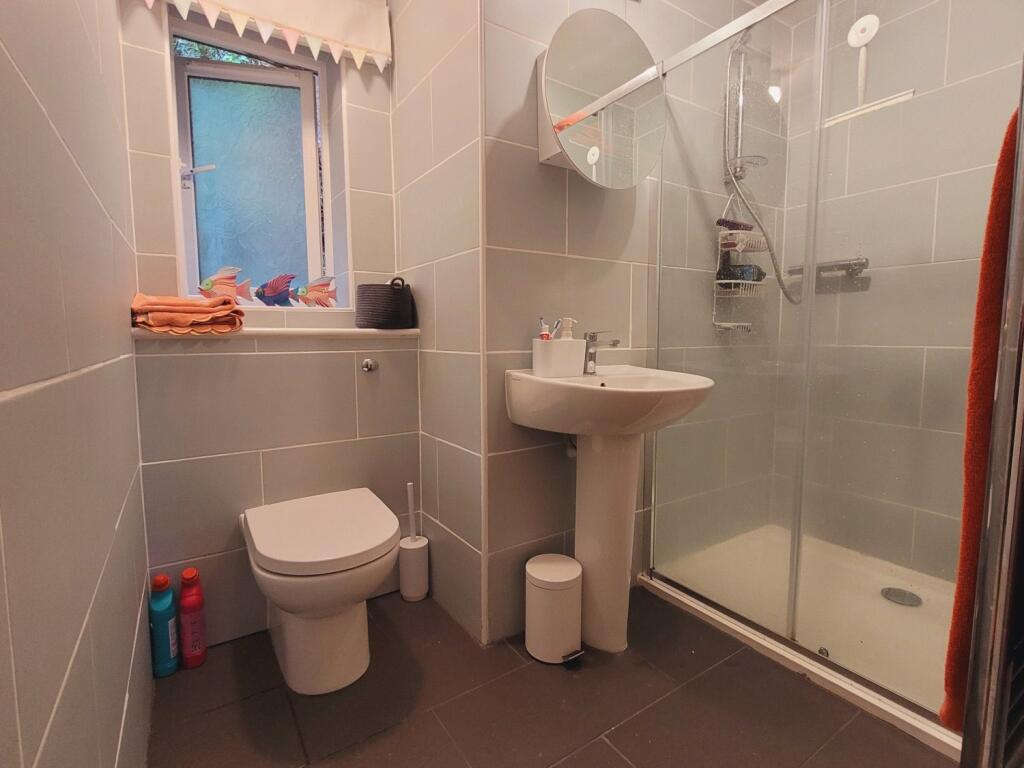 Master Ensuite
