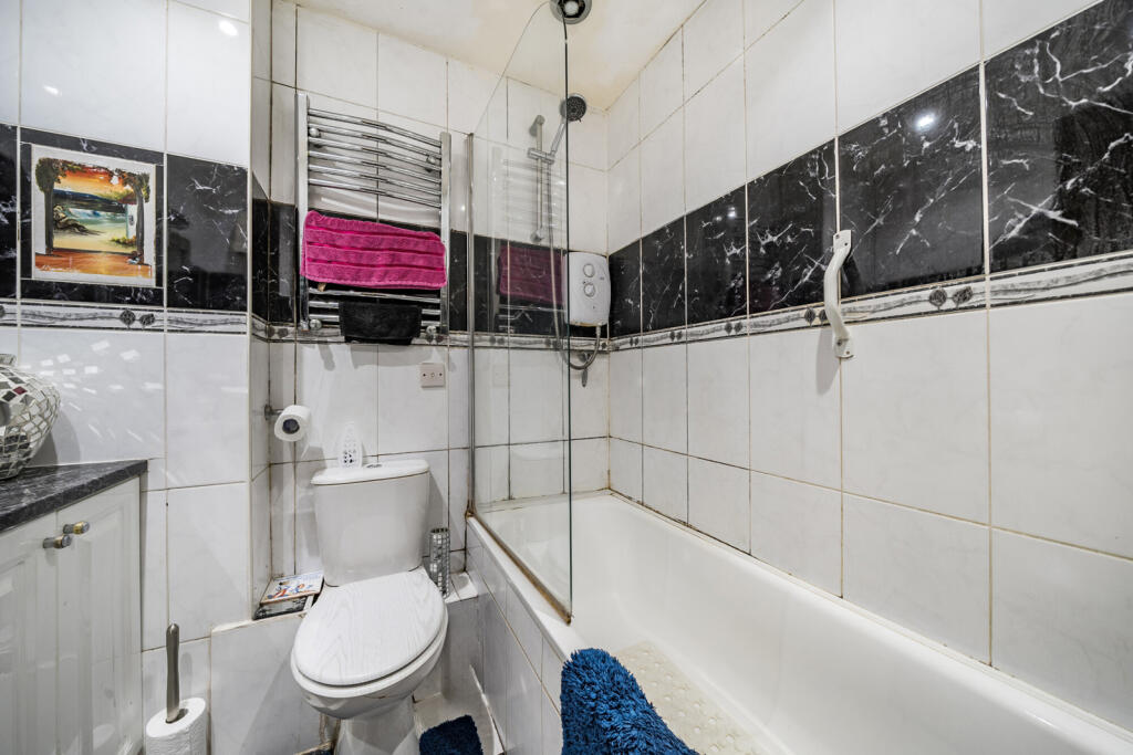 1359292-4-68d5716...