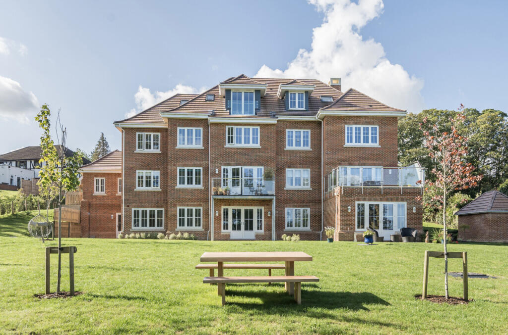 1348869-8-68bea58...