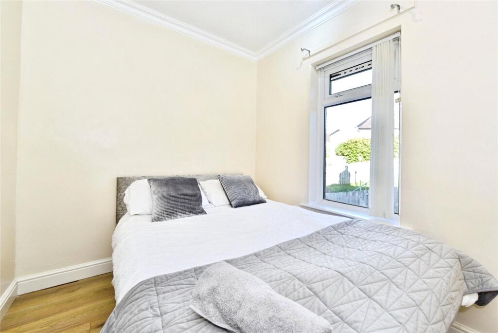 Picture No. 32