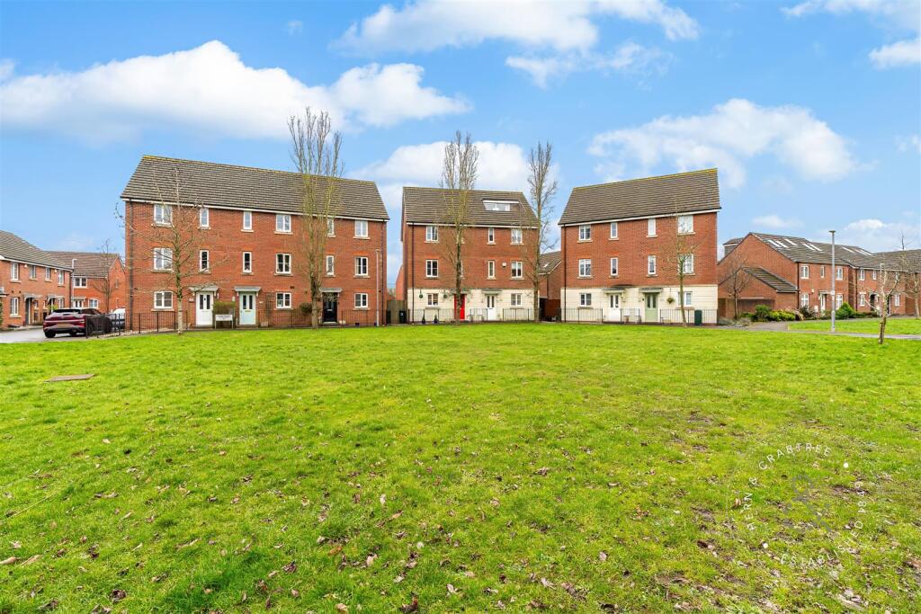 Ffordd Nowell, Hern Crabtree (3).jpeg