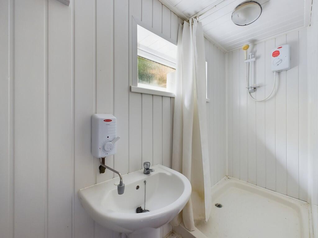 CAM03974G0-PR0101...