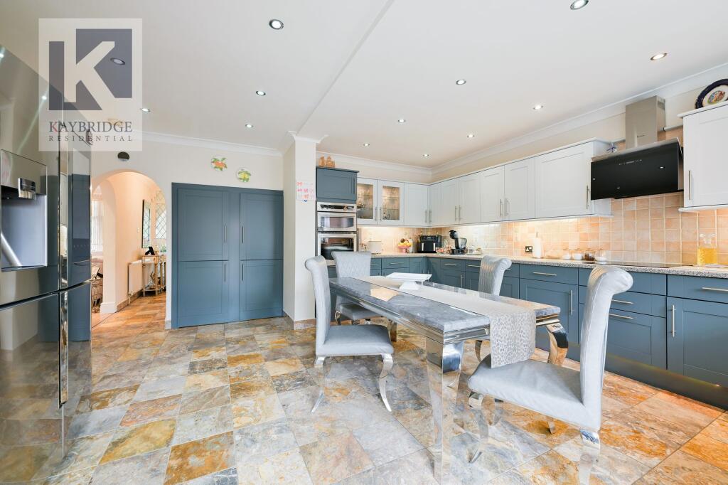Ruxley Lane, Epsom - KT19 0HY