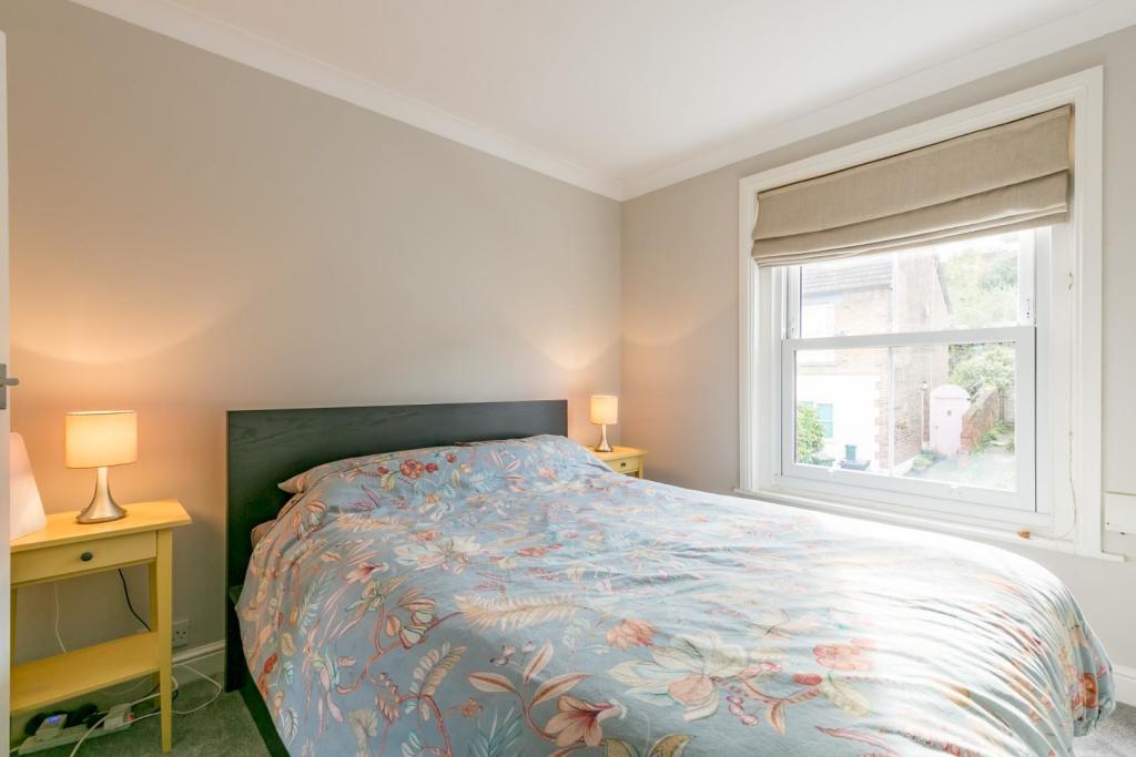 22_Addison_Road-4.jpg