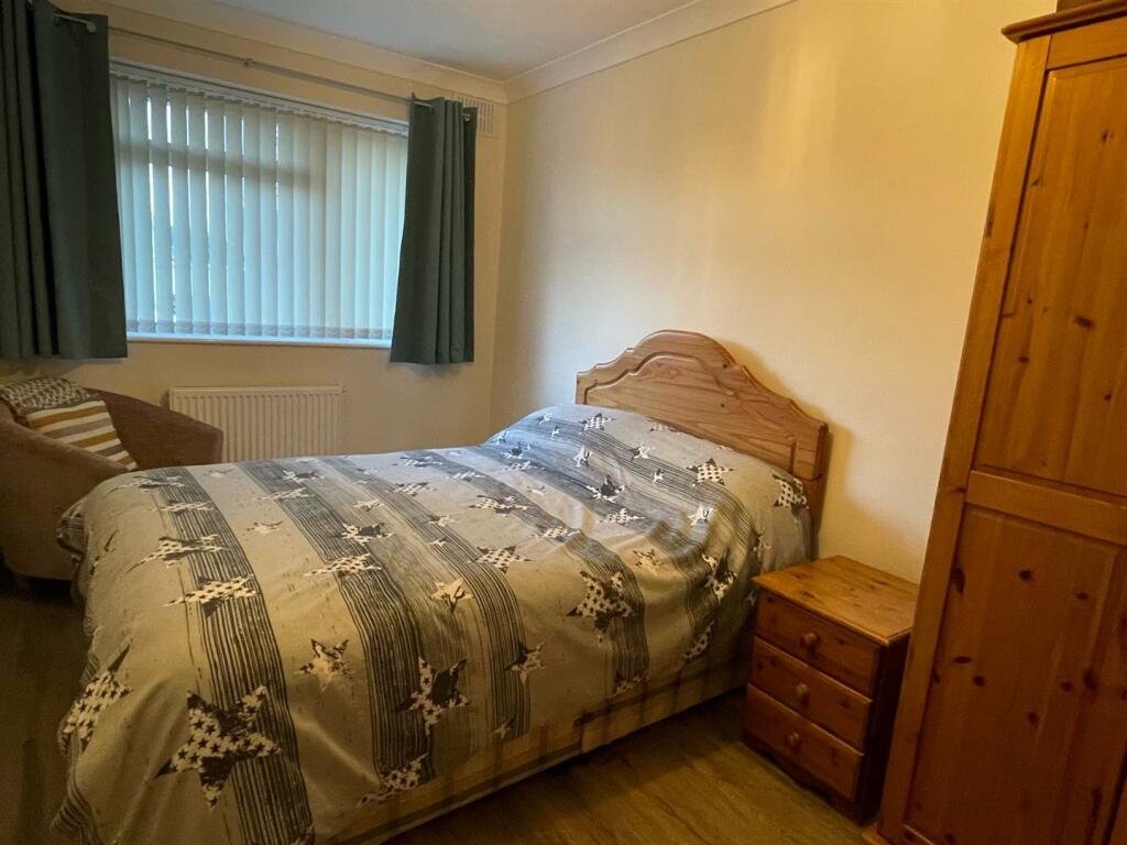 Bedroom.jpg