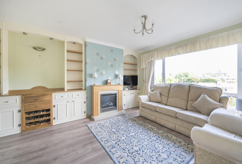 1295655-15-682ee8...