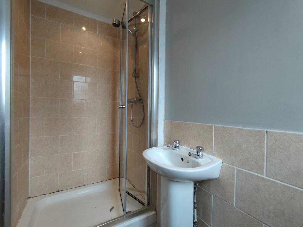 En-Suite Shower