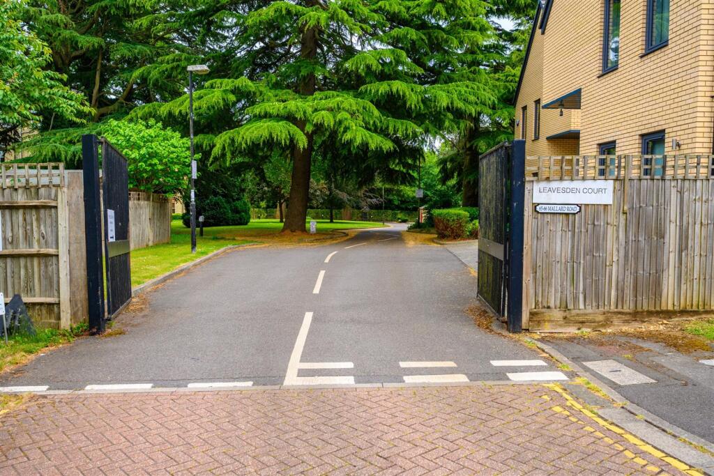 Entrance To Leavesden Court