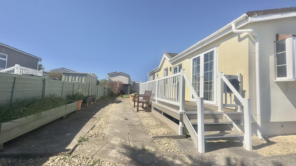 88FF2A47-E50F-4E9...