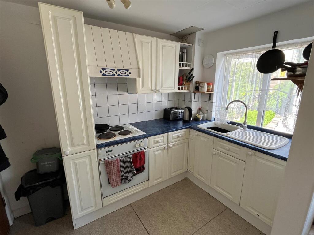 Kitchen.jpg