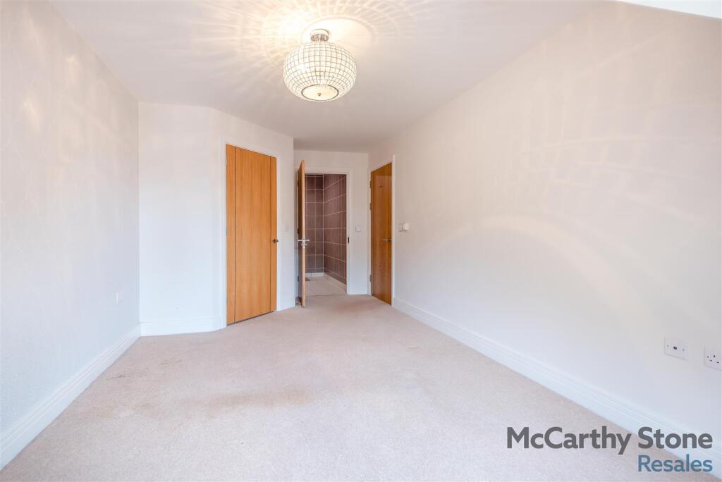 8668665-interior14.jpg