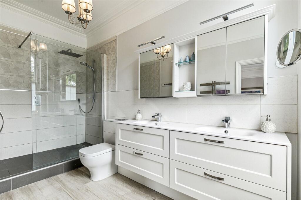 Principal Ensuite