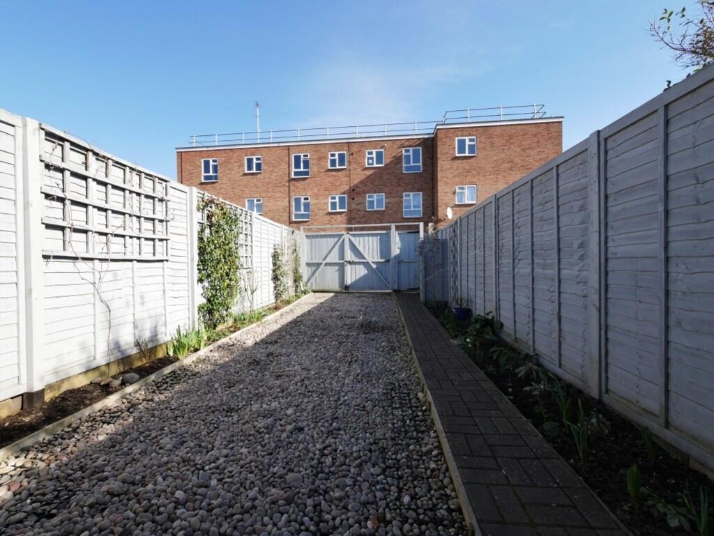 GARDEN &amp; PARK...