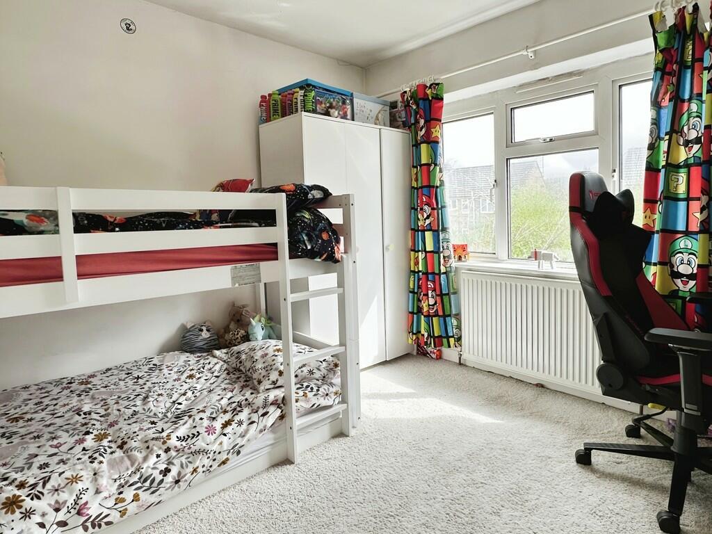 BEDROOM 2 Cropsto...