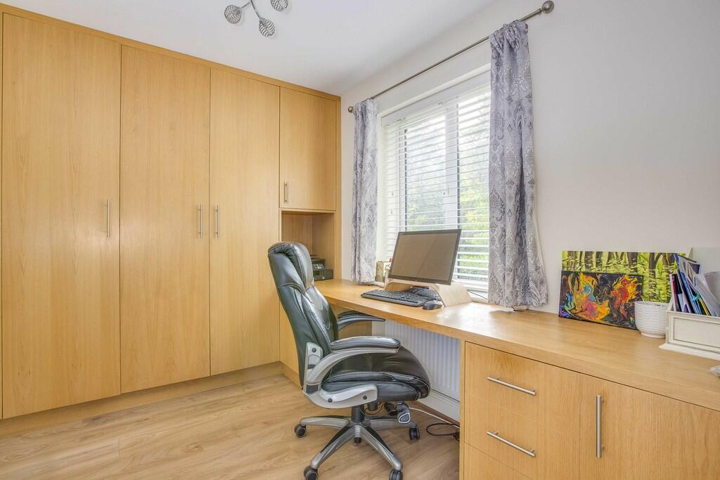 5 Linnet Avenue, ...