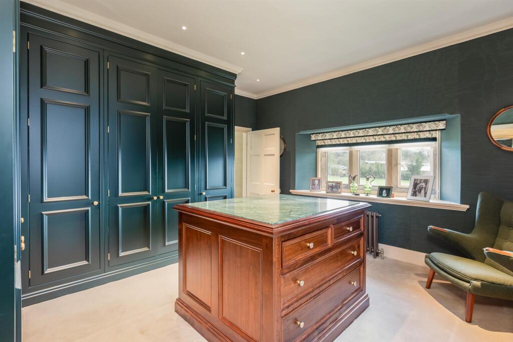 Principal Bedroom Suite