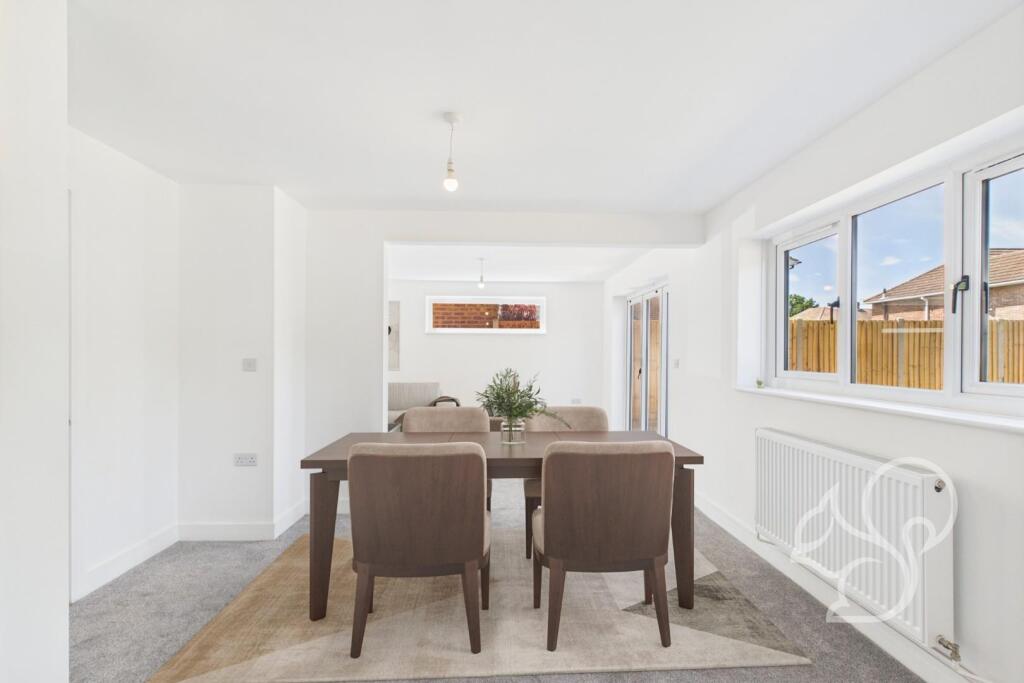 CAM01659G0-PR0512-STILL009 (1).jpg