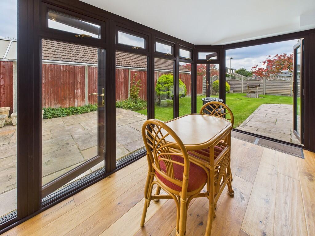 CAM05068G0-PR0051...