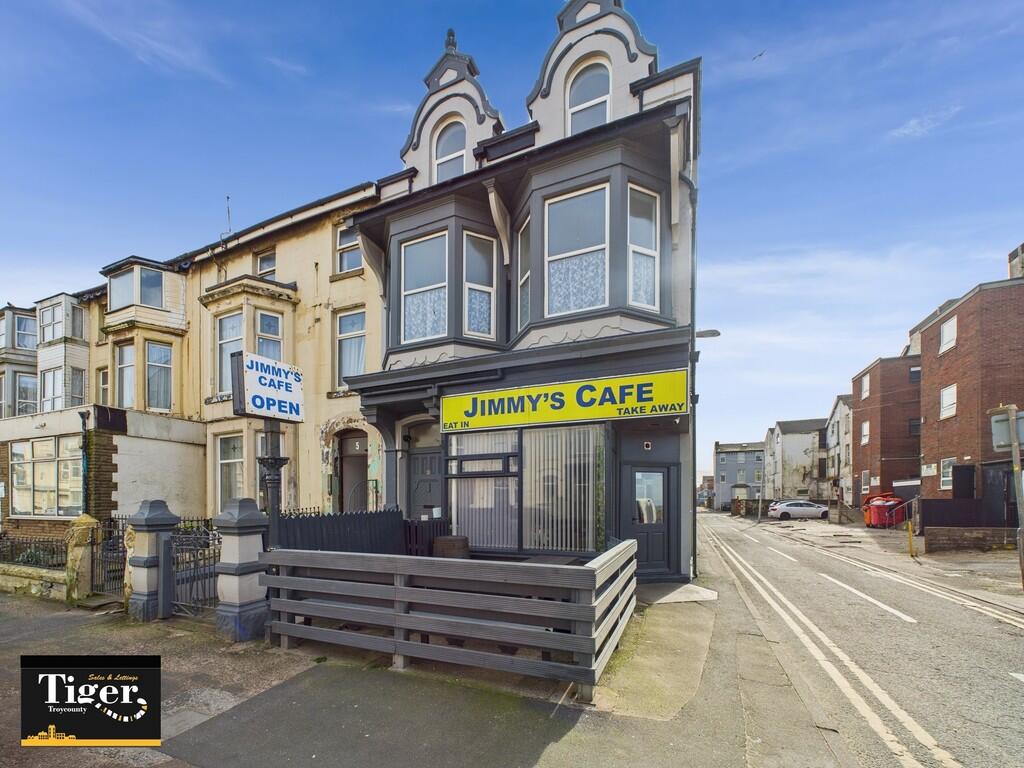 CAM02176G0-PR0498...