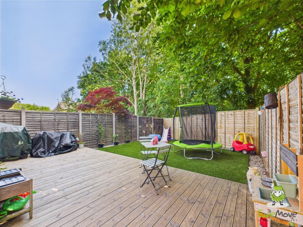 EweMove Estate Agents Basingstoke - Lime Gardens 