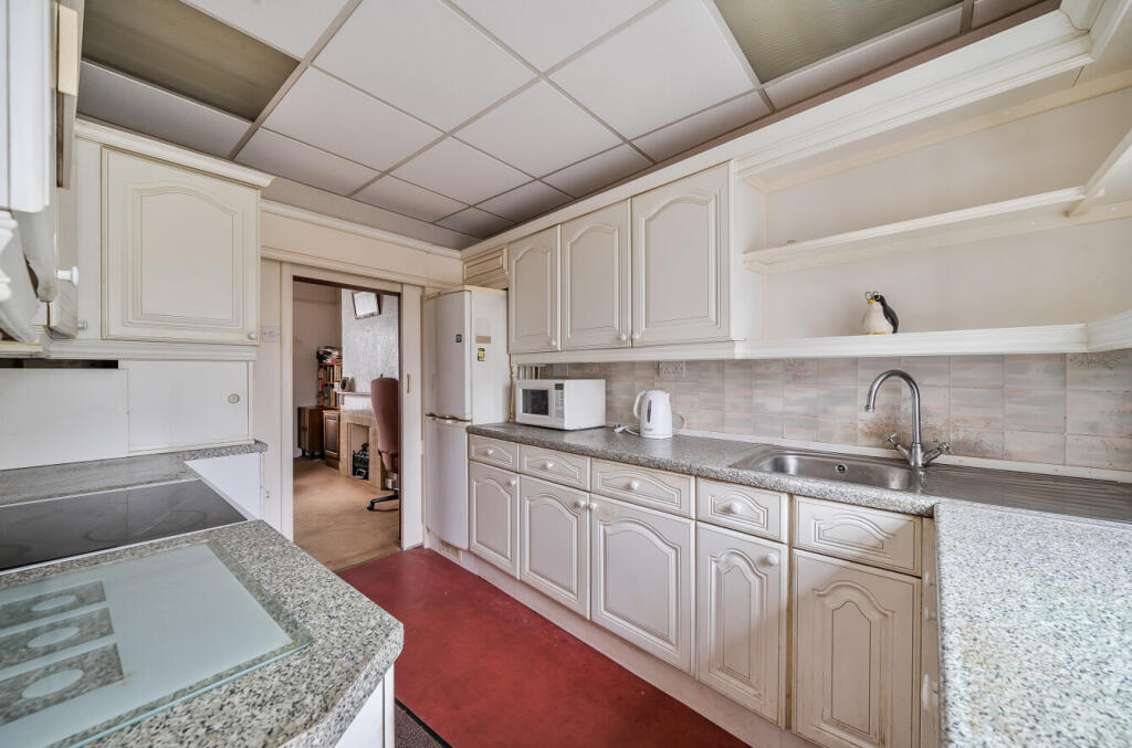 1370814-13-68f772...