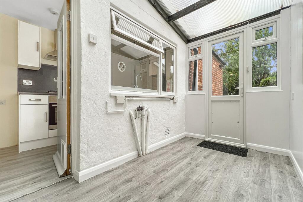 Utility Area/Lean-to