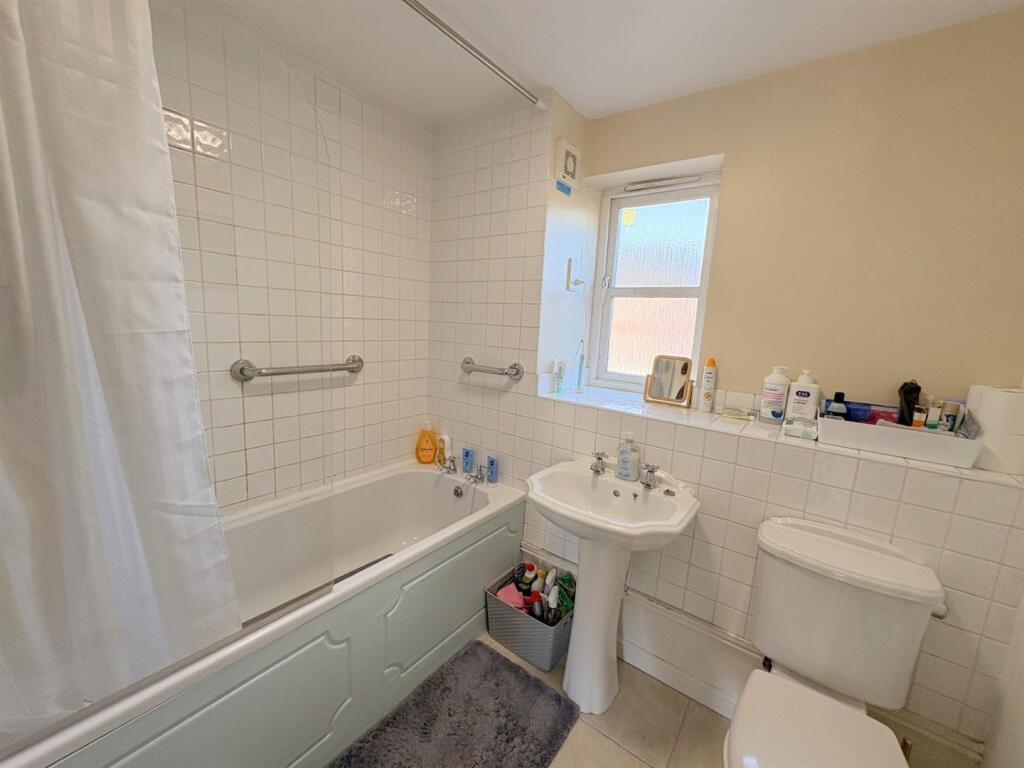Bathroom 04032025....jpg