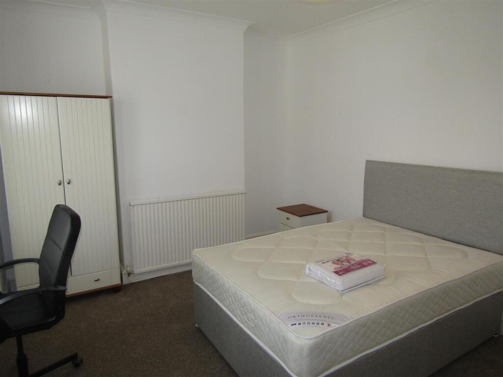 56 p room 3.jpg