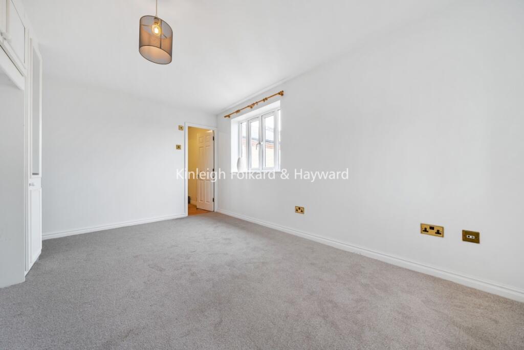 24916ee8-e9ad-4aa9-a