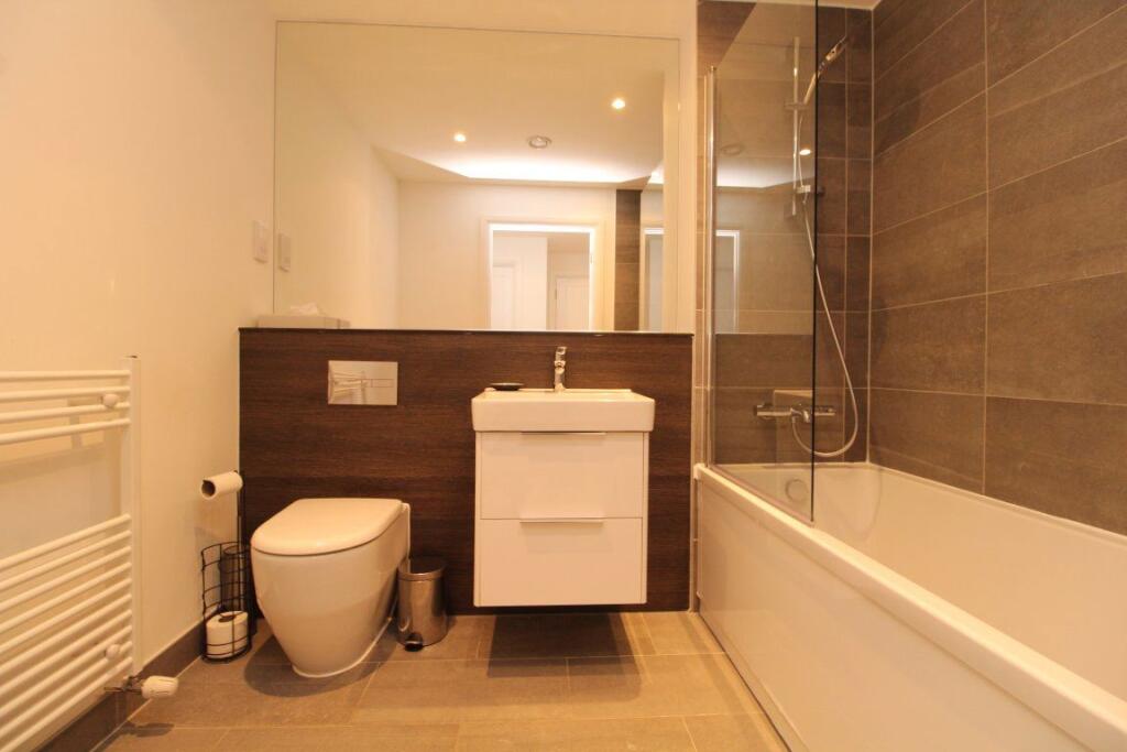 Minerva Way, Glasgow