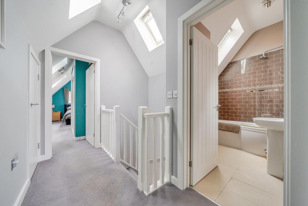 1330759-19-6890925d8c22d