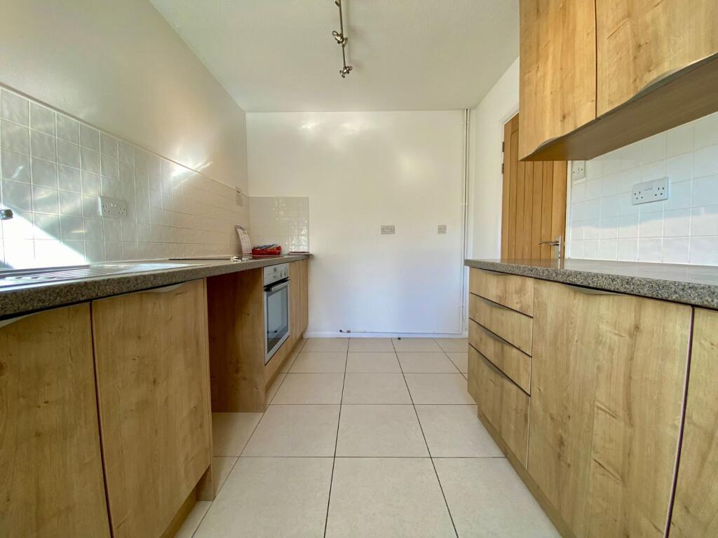 Kitchen 4
