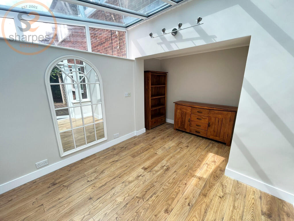 14. living room.jpeg