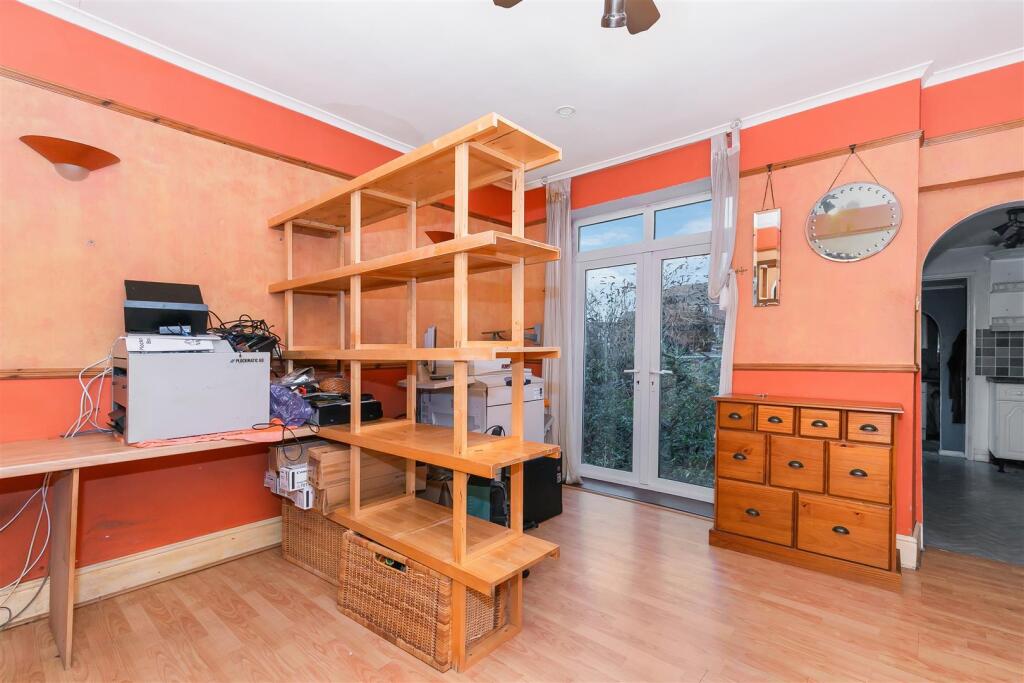 Dining Room.jpg