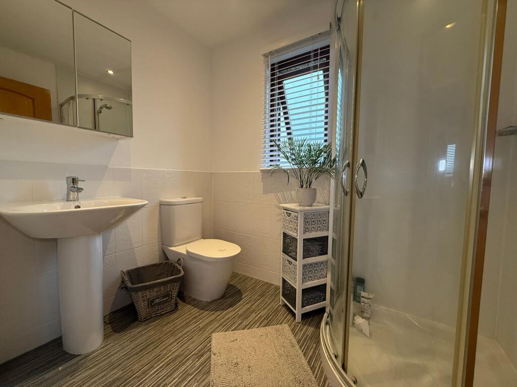 Master bedroom 1