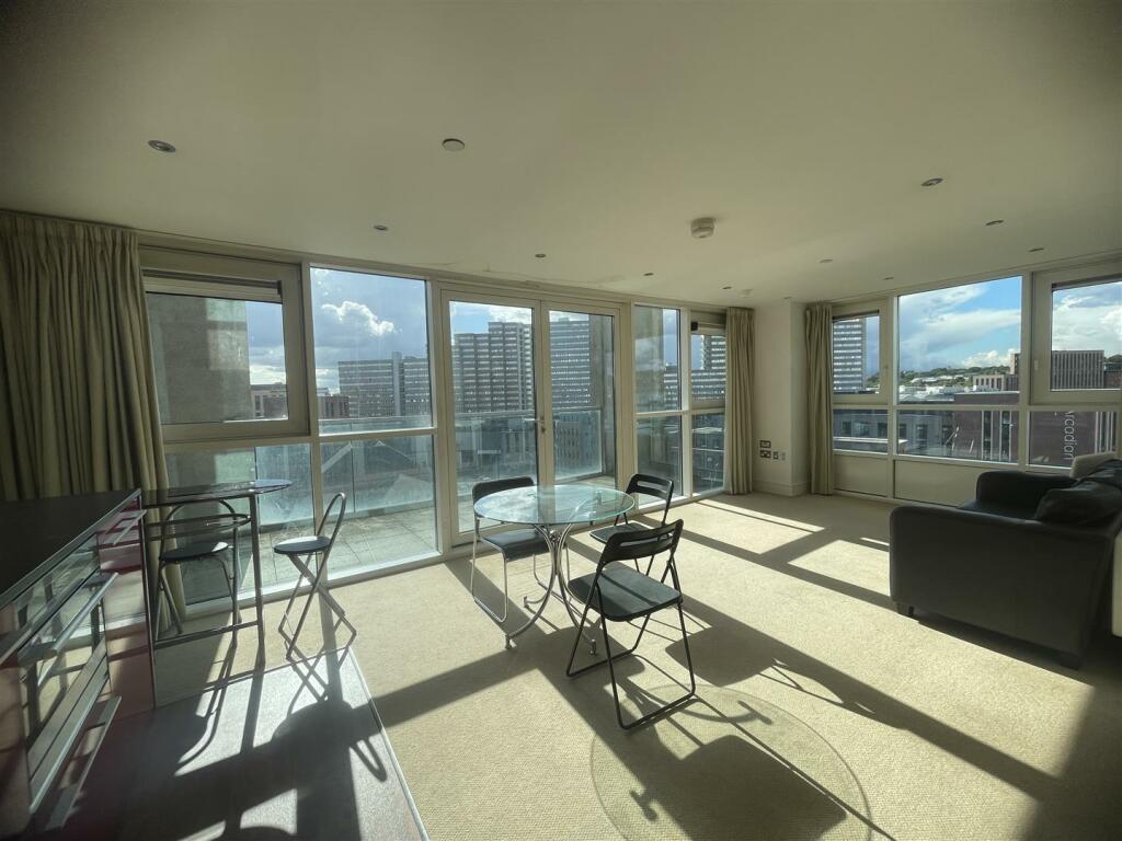 Living - Dining - Kitchen