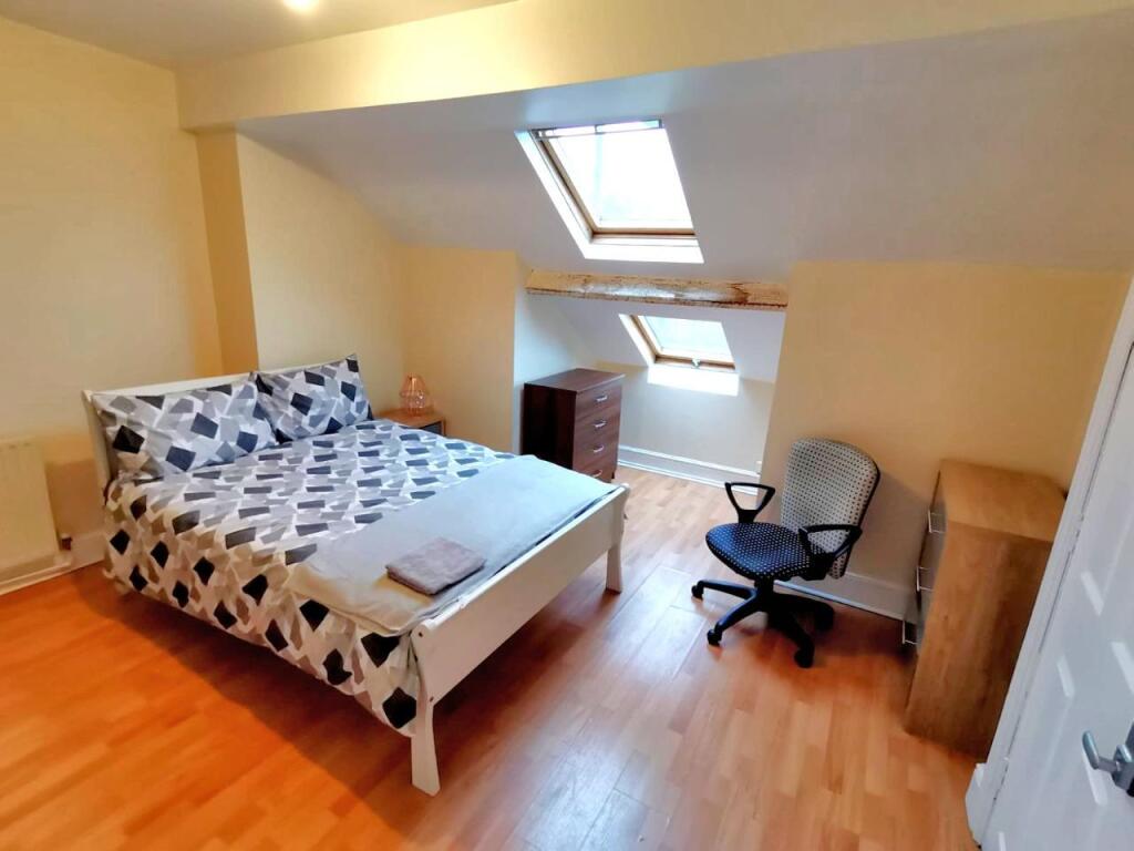 Room 5